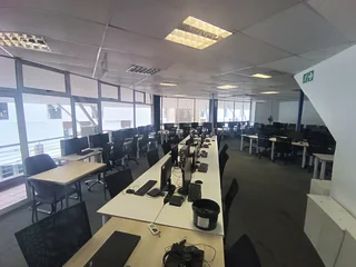 Open-Plan, Spacious Office at The Square