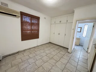 Spacious 1 Bedroom Cottage in Glen Ashley