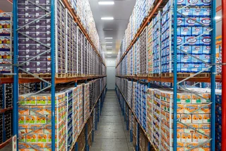 STATE OF THE ART WAREHOUSE IN CORNUBIA