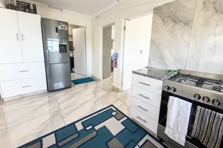 Newly Renovated Secure Cottage in the heart of La Lucia