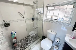 Newly Renovated Secure Cottage in the heart of La Lucia