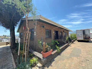 190m² Office To Let in Plankenbrug, Stellenbosch