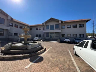 Spacious First Floor A-Grade Office To Let in Golf View Office Park