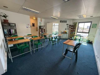 109m² Two Modern Office Units To Let in Table View