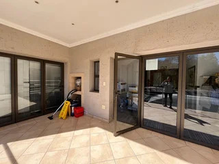 Spacious Ground Floor Office To Let – Golf View Office Park