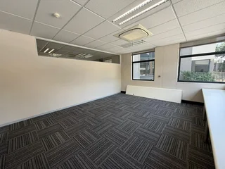 Prime 292m² Office Space to Let - Vdara Office Park, Sandhurst, Sandton