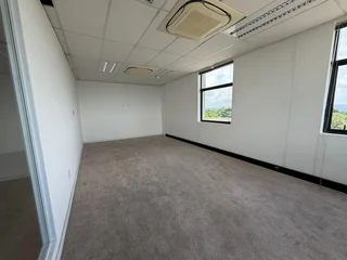 Prime 269.5m² Office Space to Let - Vdara Office Park, Sandhurst, Sandton