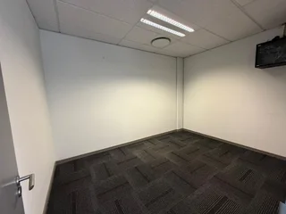 First Floor Office Space to Let - 41 Rivonia Road, Sandhurst, Sandton