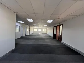 Expansive First Floor A-Grade Office To Let in Golf View Office Park