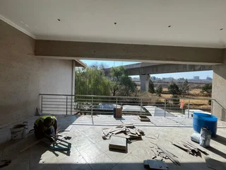 Spacious First Floor A-Grade Office To Let in Golf View Office Park