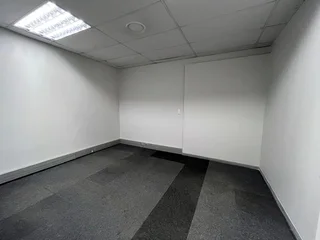 Expansive First Floor A-Grade Office To Let in Golf View Office Park