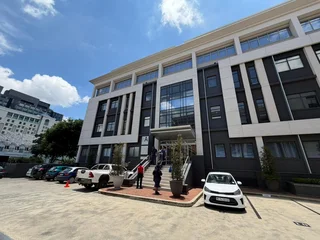 294m² Ground Floor Office Space to Let – Sandown Mews, 88 Stella Street, Sandton Central