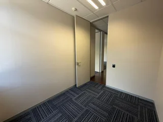 Prime 292m² Office Space to Let - Vdara Office Park, Sandhurst, Sandton