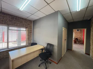 190m² Office To Let in Plankenbrug, Stellenbosch