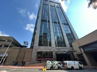 Prime Office Space to Let - Sandton City Office Towers, Sandton