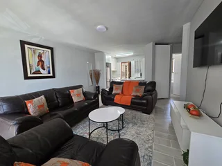 Ground Floor 2-Bedroom Apartment in Santorini, Bella Rose