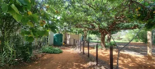 NATURE ON THE CITY&#39;S DOORSTEP