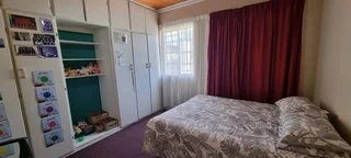 NATURE ON THE CITY&#39;S DOORSTEP