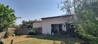 NATURE ON THE CITY&#39;S DOORSTEP