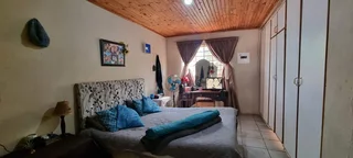 NATURE ON THE CITY&#39;S DOORSTEP