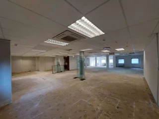 389 sqm Office to Let in Bedfordview