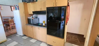 Beautiful, well-maintained, move-in ready family home