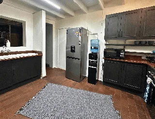 Secure 2-bedroom And 2-bathroom House With  Staff Quarters  In Parkhurst