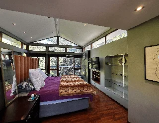 Secure 2-bedroom And 2-bathroom House With  Staff Quarters  In Parkhurst