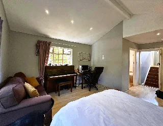 Secure 2-bedroom And 2-bathroom House With  Staff Quarters  In Parkhurst