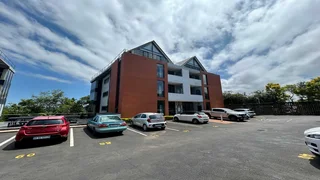 130m² Fully Furnished Office TO LET in Mt. Edgecombe