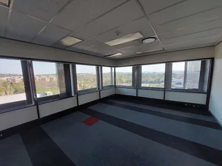 1141 sqm Office to Let in Bedfordview