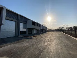 211m2 Mini Factory to RENT / LET in Shakas Head
