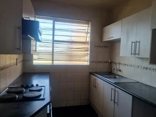 Central Benoni Gem: 2 Bedroom Apartment for Sale