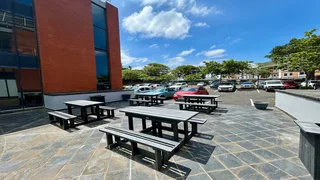 130m² Fully Furnished Office TO LET in Mt. Edgecombe