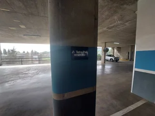 1141 sqm Office to Let in Bedfordview