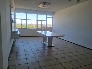 Central Benoni Gem: 2 Bedroom Apartment for Sale