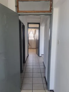 Central Benoni Gem: 2 Bedroom Apartment for Sale