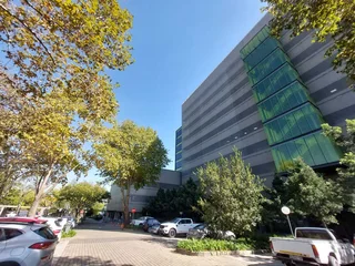 1141 sqm Office to Let in Bedfordview
