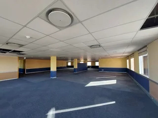 3934 sqm Office to Let in Bedfordview