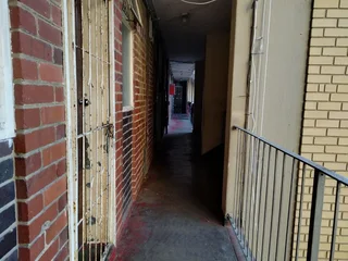 1 bedroom Apartment with Versatile Layout