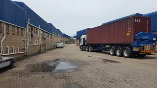 198sqm Mini-Factory FOR SALE in secure complex in Glen Anil | Swindon Property