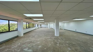 200m² Office To Let in La Lucia Ridge