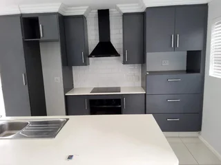 **Spacious 3-Bedroom  Townhouse close to beach in Secure Gonubie Palms Community**