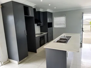 **Spacious 3-Bedroom  Townhouse close to beach in Secure Gonubie Palms Community**