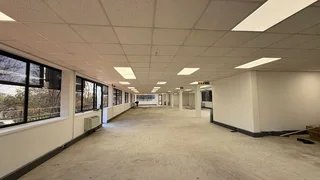 427m² Office to rent Woodmead