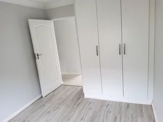 **Spacious 3-Bedroom  Townhouse close to beach in Secure Gonubie Palms Community**