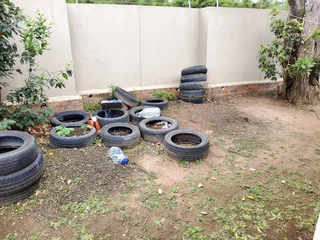 **Spacious 3-Bedroom  Townhouse close to beach in Secure Gonubie Palms Community**