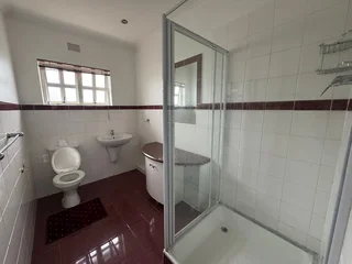 Spacious 3 bedroom duplex to rent in Mount Edgecombe