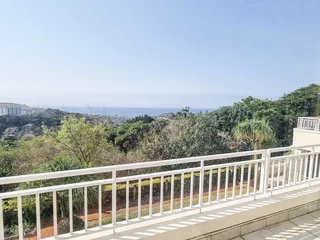Unfurnished Apartment in the La Lucia Ridge