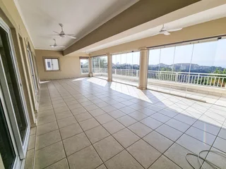 Unfurnished Apartment in the La Lucia Ridge